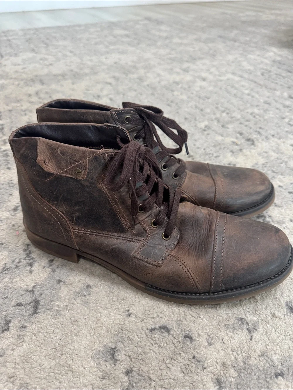Bullboxer Men's Brown Leather Chukka Boots - Classic Lace-Up Ankle Boots